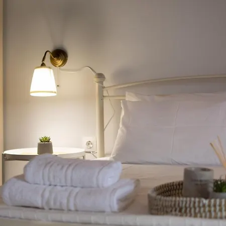 Noemie Guest house *