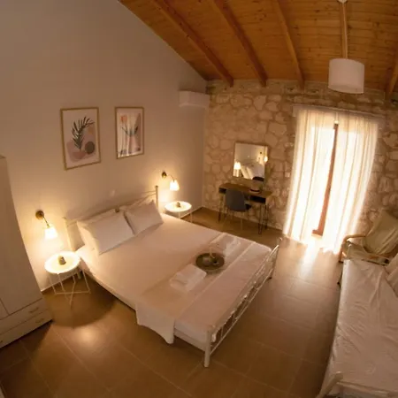 Noemie Guest house *
